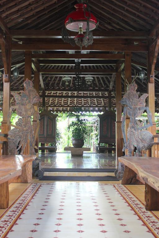 Joglo Ayem Tentrem Prambanan Kültér fotó