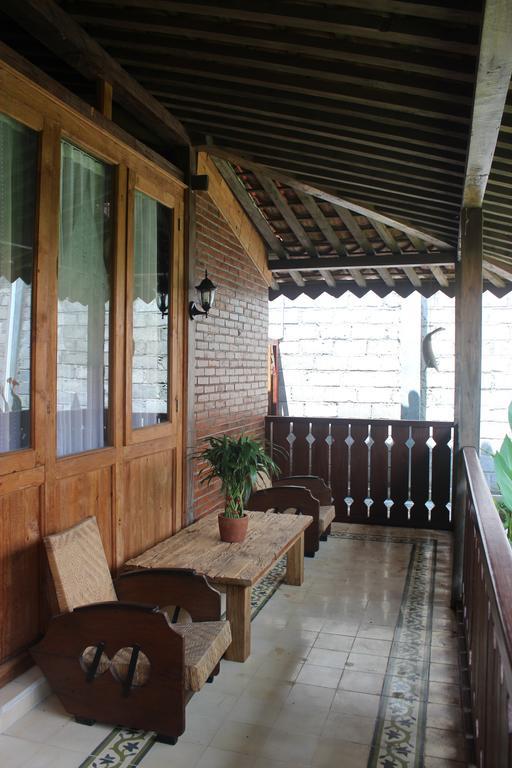 Joglo Ayem Tentrem Prambanan Kültér fotó
